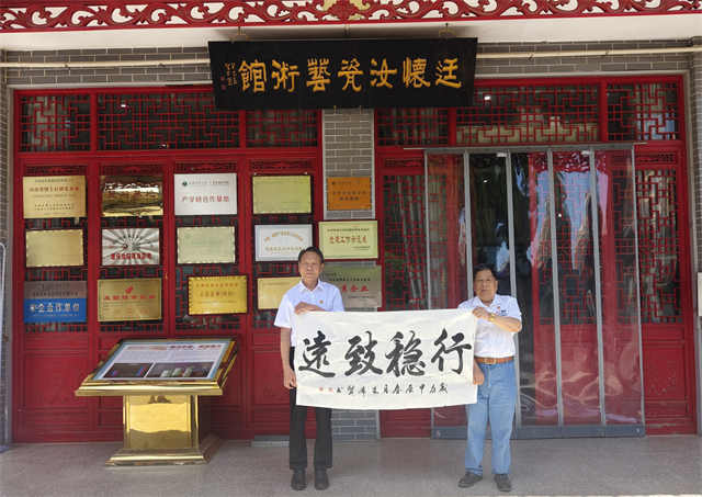 书2.jpg